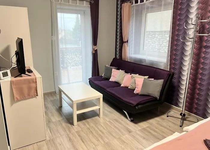 Maison d'hôtes Zafir Vendeghaz 3*
